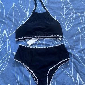Beachsissi black/white trim swimming suit